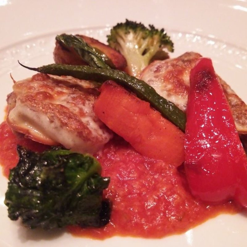 ホロホロ鶏とスカモルツァのグリル(リストランテ スペッキオ （Ristorante Specchio）)