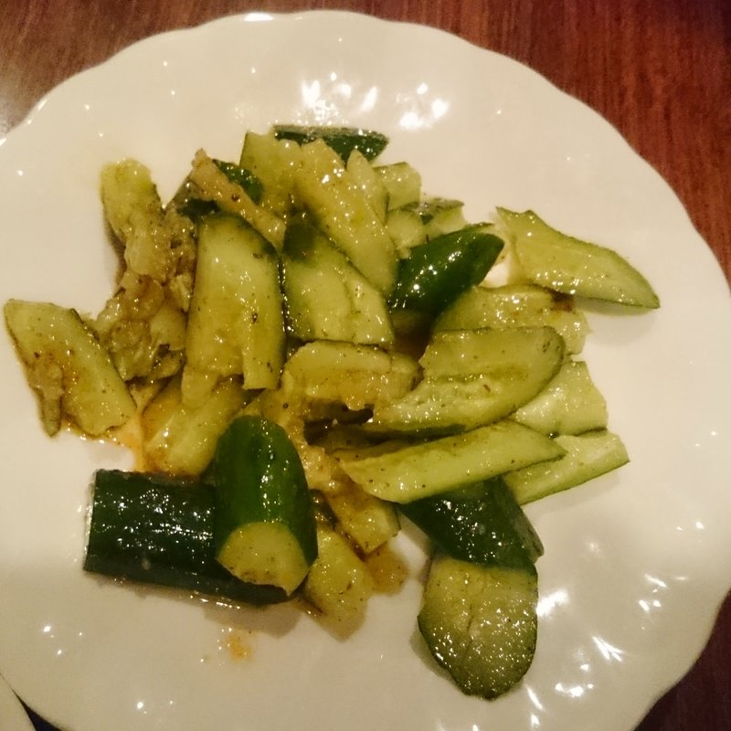 キュウリのたたき(中国東北・四川料理 飄香居（ピャオシャンチー）)