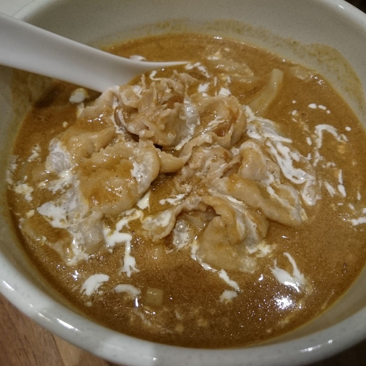 築地駅周辺で食べられるカレーうどんランキング Sarah サラ