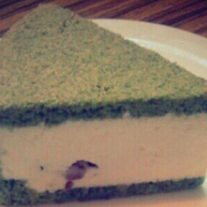 抹茶とカマンベールチーズのケーキ(モントーク （montoak）)