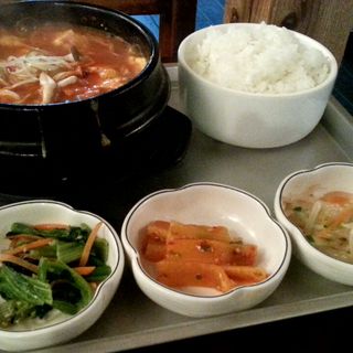 スンドゥブチゲセット(本格韓国家庭料理 いなか家)
