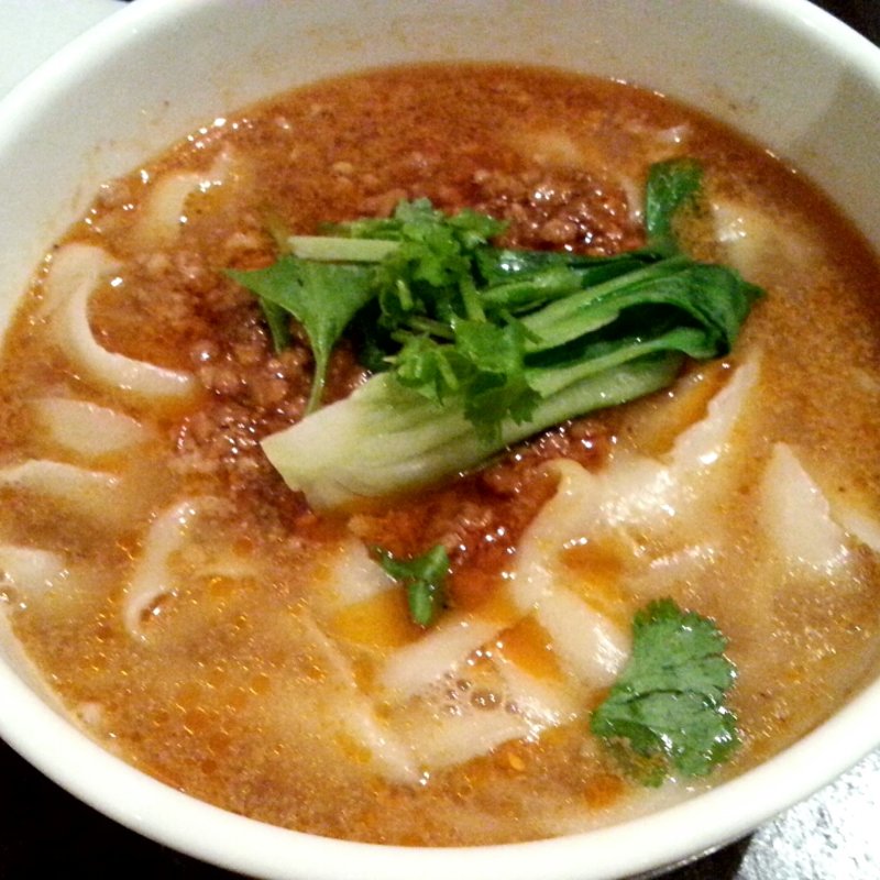 坦々式刀削麺(西安刀削麺酒楼)