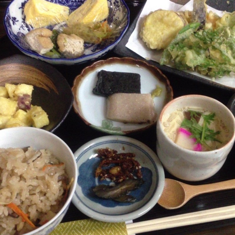 まむのはランチ(真夢農和 （マムノワ）)