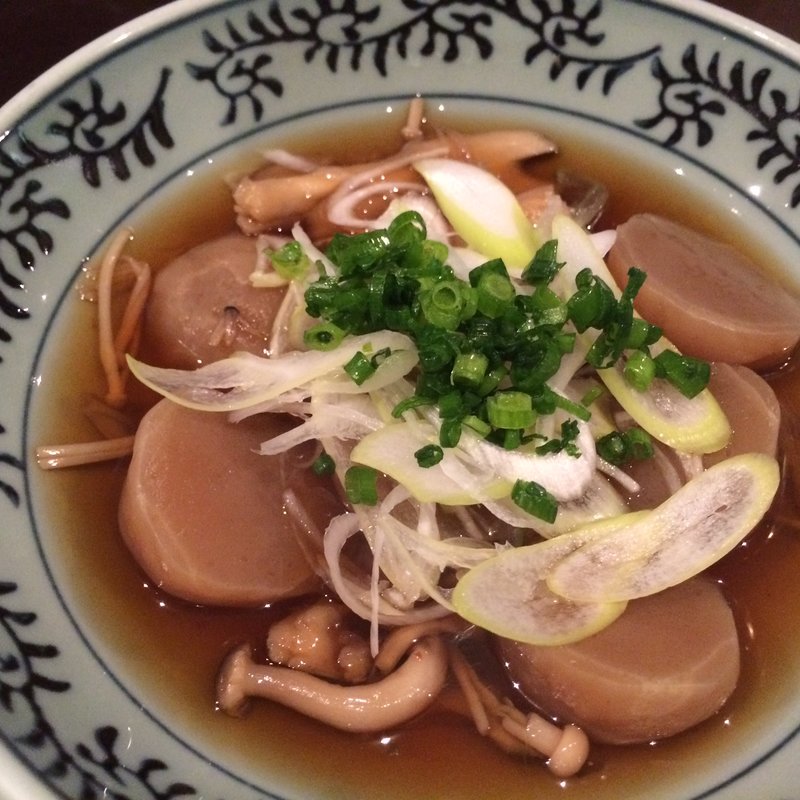 ピり辛コンニャク(手打蕎麦割烹 山せみ)