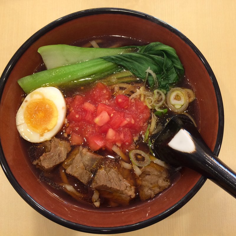 トマト牛肉麺(三商巧福 赤坂店 （サンショウコウフク）)
