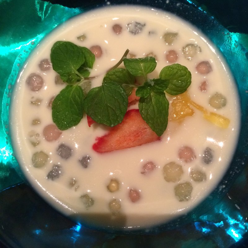 カノム　ピセッワンニー＜シェフおすすめ本日のデザート＞(チェディルアン 淀屋橋 （CHEDI LUANG）)