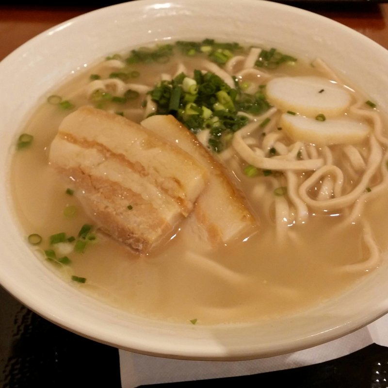 沖縄そば(なんくるないさー みなとみらい店 )