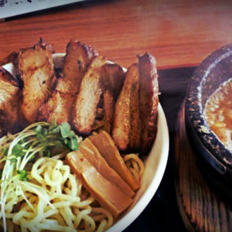 石焼き肉盛つけ麺(風雲丸　伊勢店)