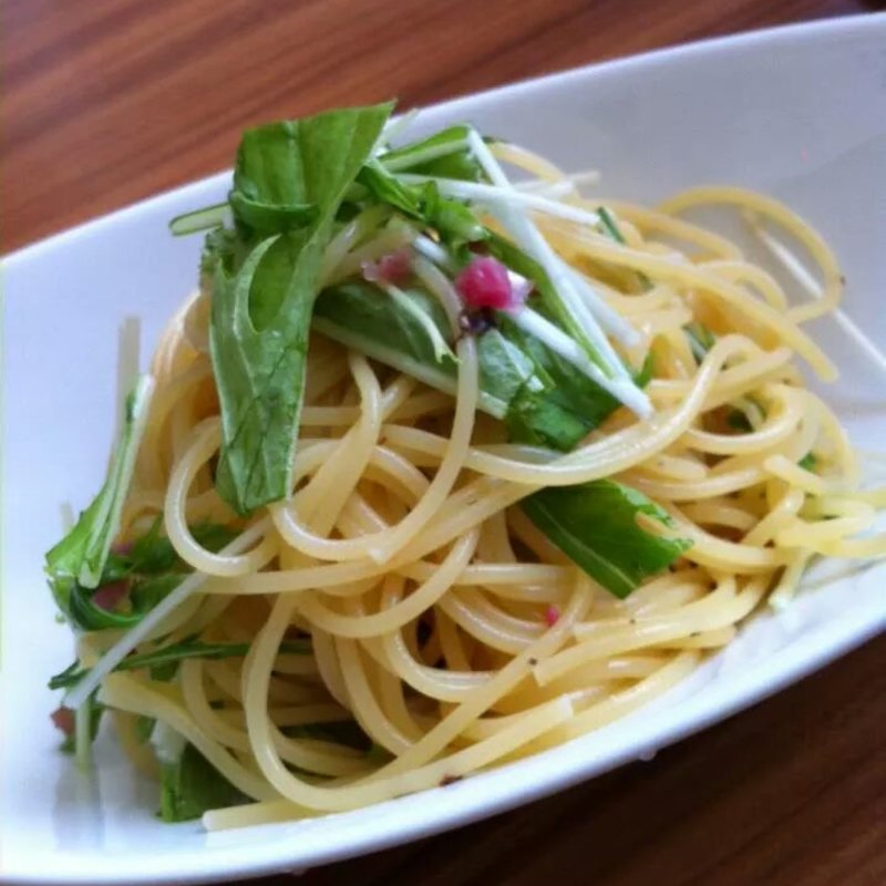 梅と水菜の冷製パスタ(サンセットロースターコーヒー)