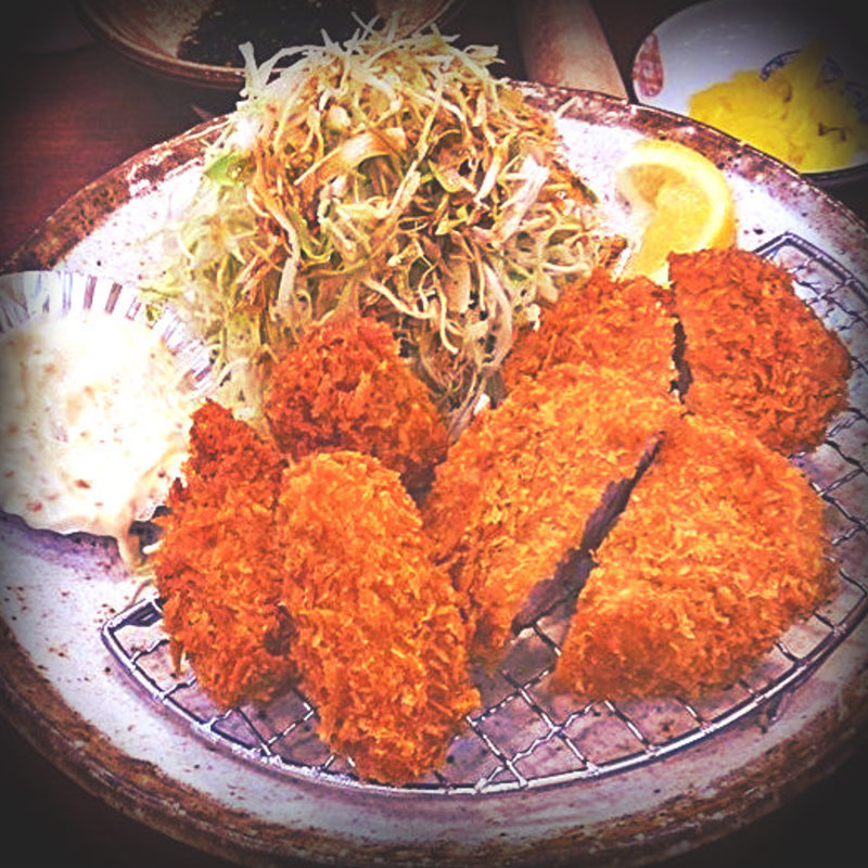 カキフライ・一口ヒレかつご膳(かつ勢本店 津 )