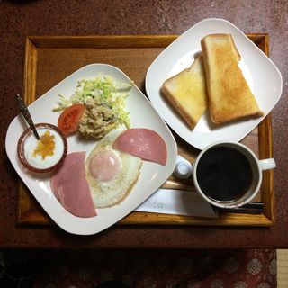 モーニング(ろじうさぎ )