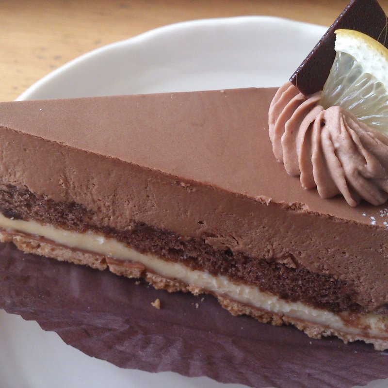 ミルクチョコとレモンのタルト(pâtisserie belleéquipe パティスリーベルエキップ)