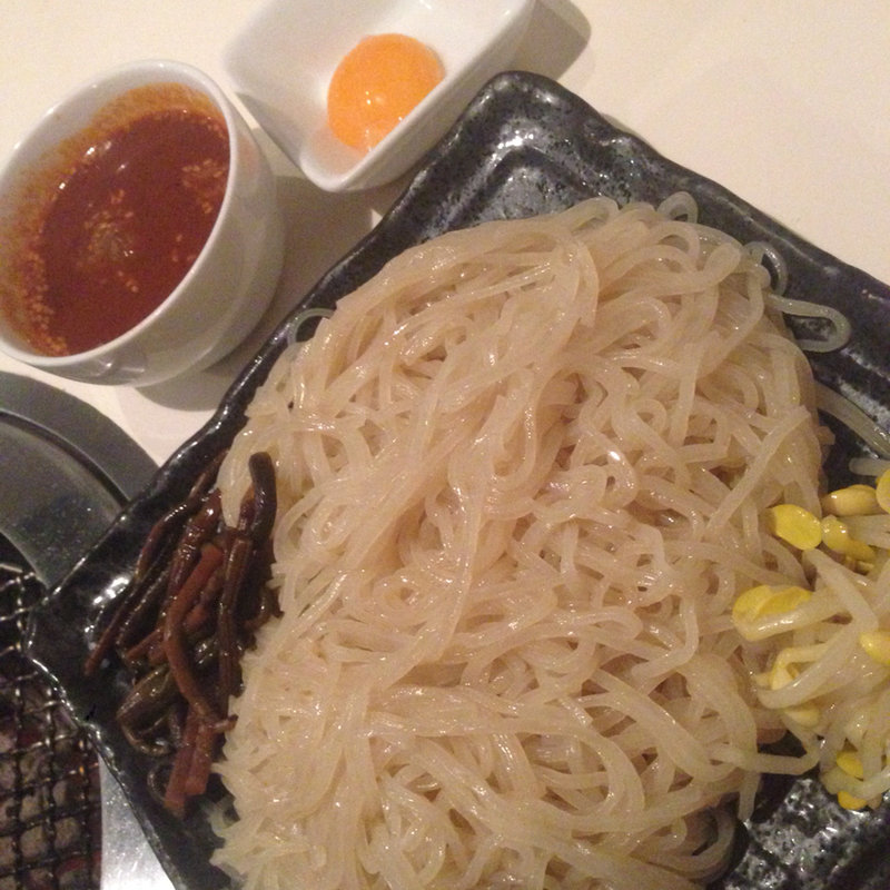 冷麺(焼肉六区)