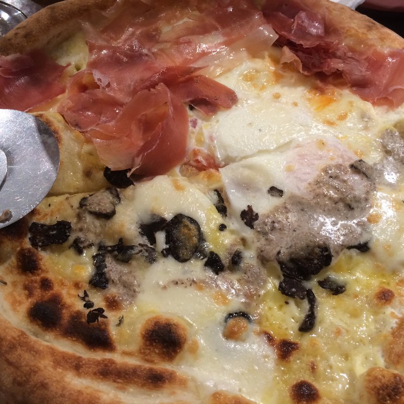 スペシャルビスマルク(俺のフレンチ・イタリアン 松竹芸能 角座広場)