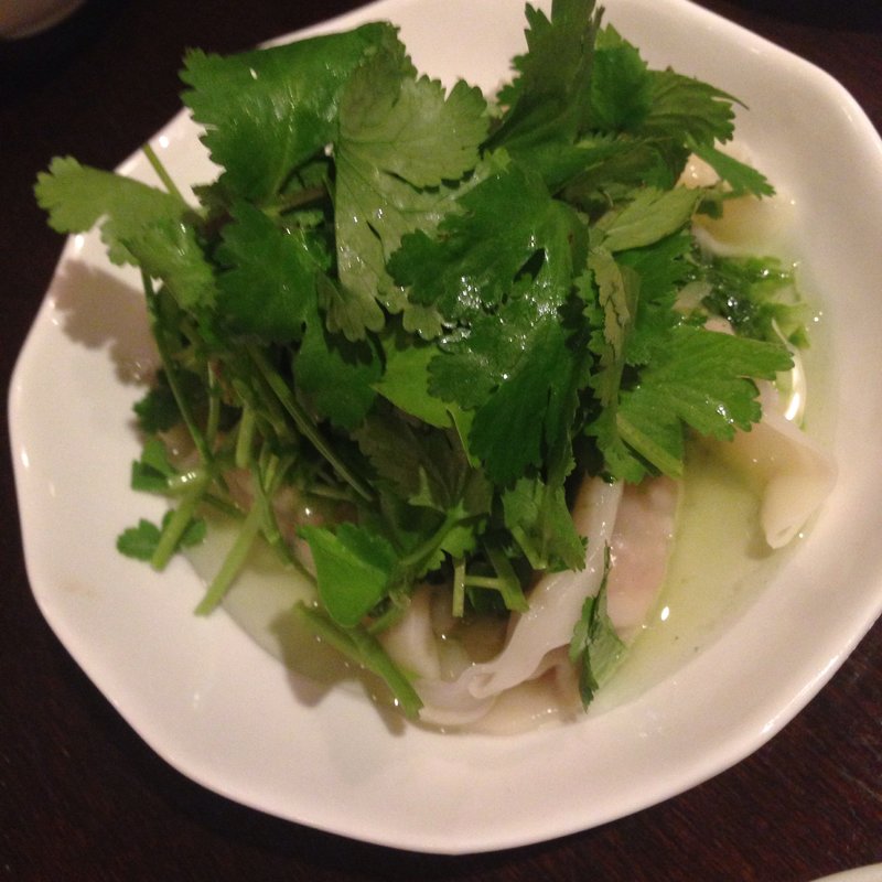 パクチー餃子(豆金餃子 三宿店)