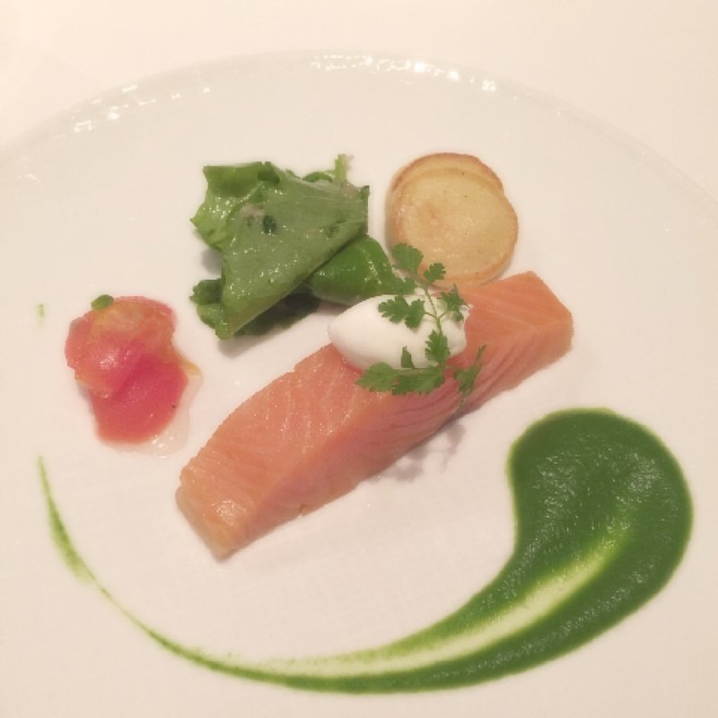 (タテルヨシノ)