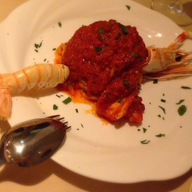 国産手長エビのアラビアータ 手打ちキターラ(リストランテ コージ コルディアーレ)