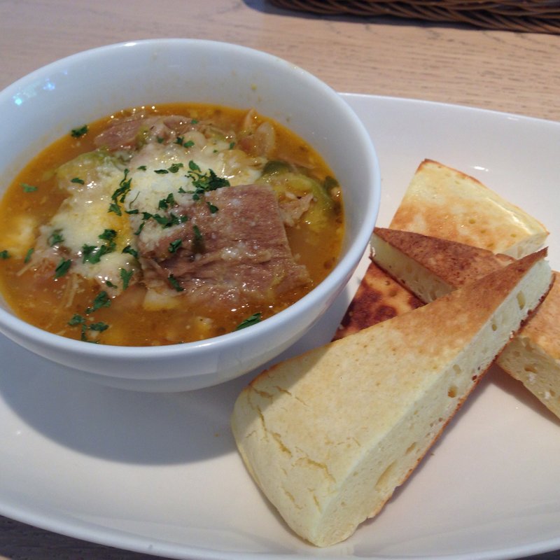 豚肩ロース肉の煮込み＋特製ポテトホットケーキ(あかぎカフェ)