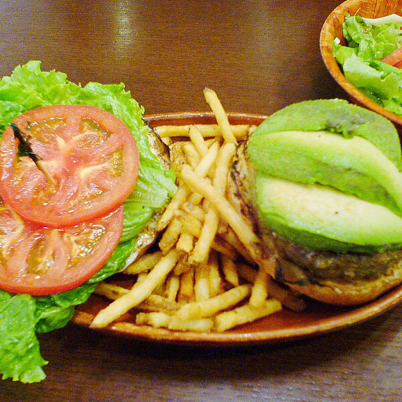 アボカドバーガー　1/3LB(KUA`AINA 丸ビル店)