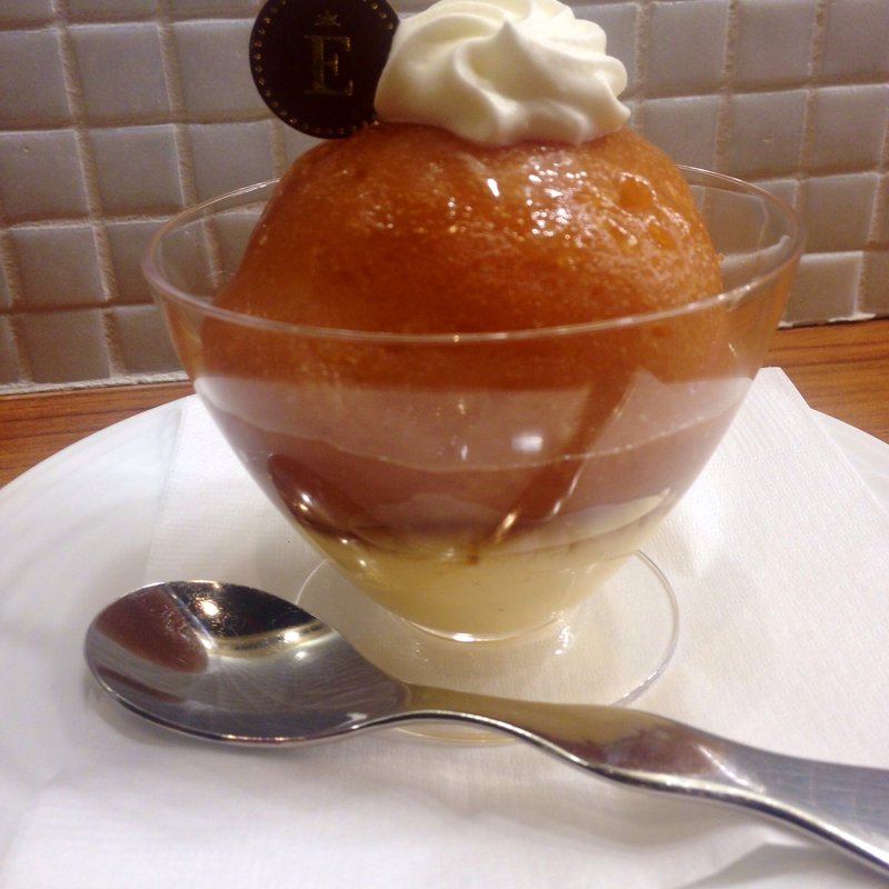 サヴァラン(パティスリー・レ・サンク・エピス)