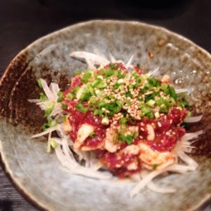 ユッケ(博多もつ鍋 蟻月 恵比寿)