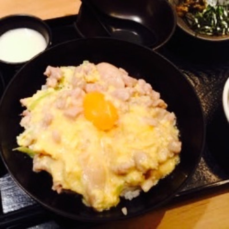 親子丼(博多もつ鍋 蟻月 恵比寿)