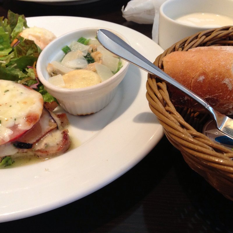 平日限定！日替わりランチ(中之島グリル)