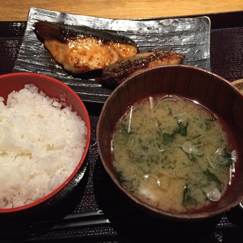 ぶりの照り焼き(越後屋三十郎 御茶ノ水ワテラス店)
