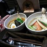 骨つきチキンのスープカレー(カレー食堂 心 さいたま新都心店)