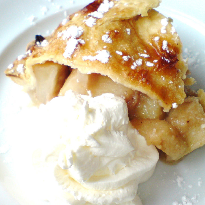 アップルパイ (MILE HIGH APPLE PIE)(バビーズ ランドマークプラザ （Bubby's）)