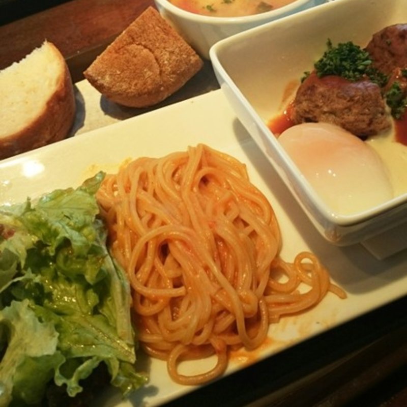 日替わりランチプレート(ル アイ 谷町店)