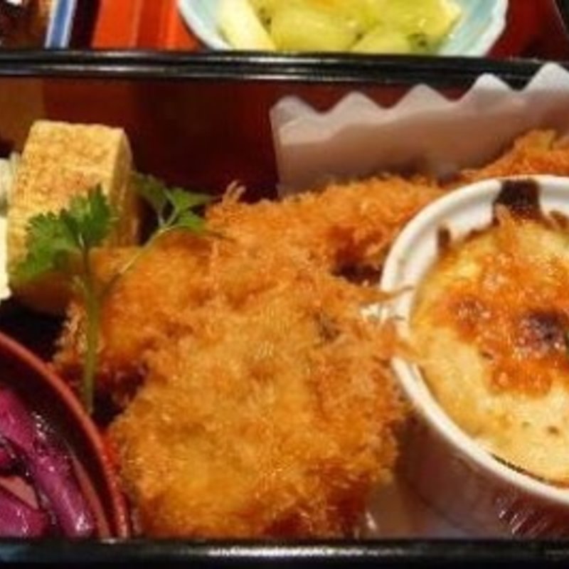 満点星のランチ膳(グリル満点星　新宿店)