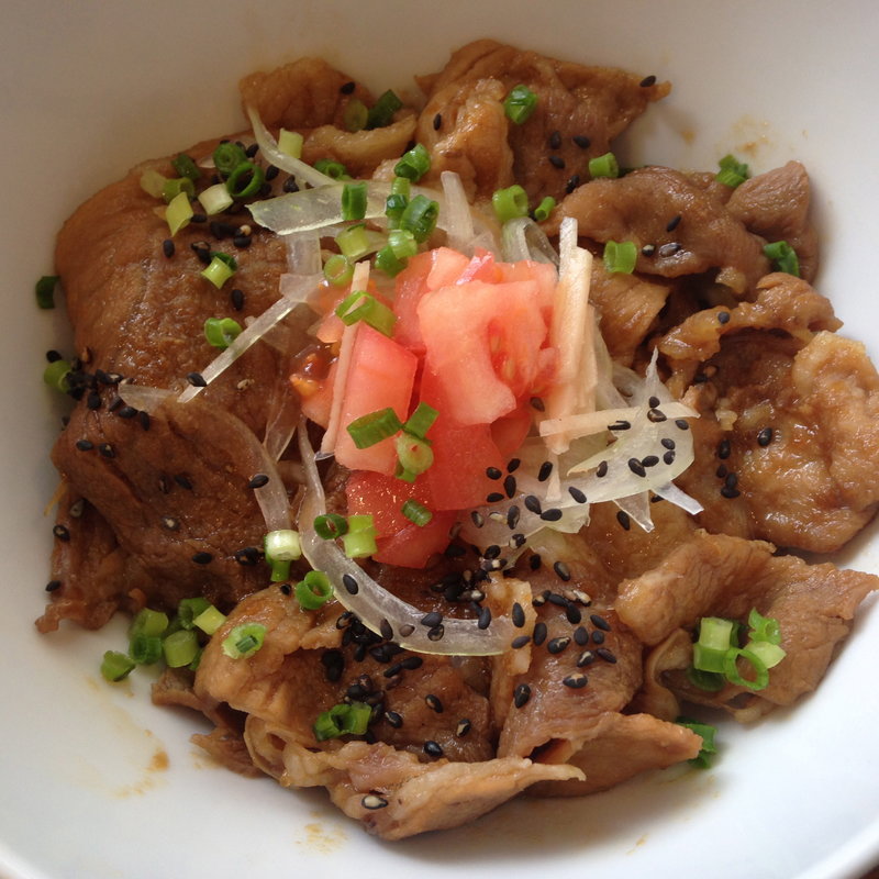 もち豚生姜焼き丼(positive cafe)