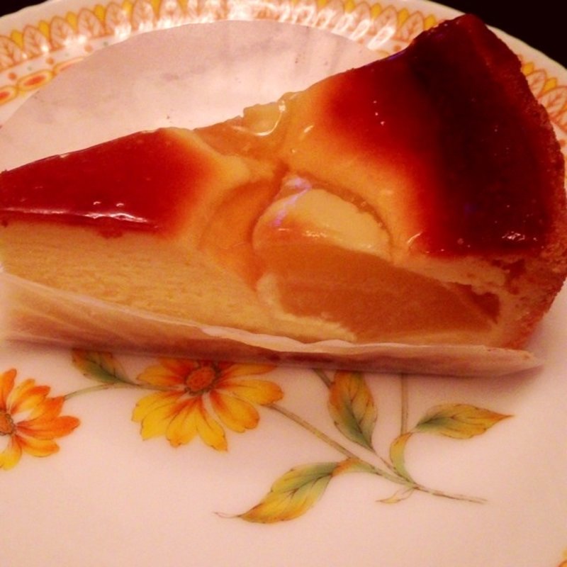 アップルチーズケーキ(鳥羽国際ホテル カフェラウンジ)