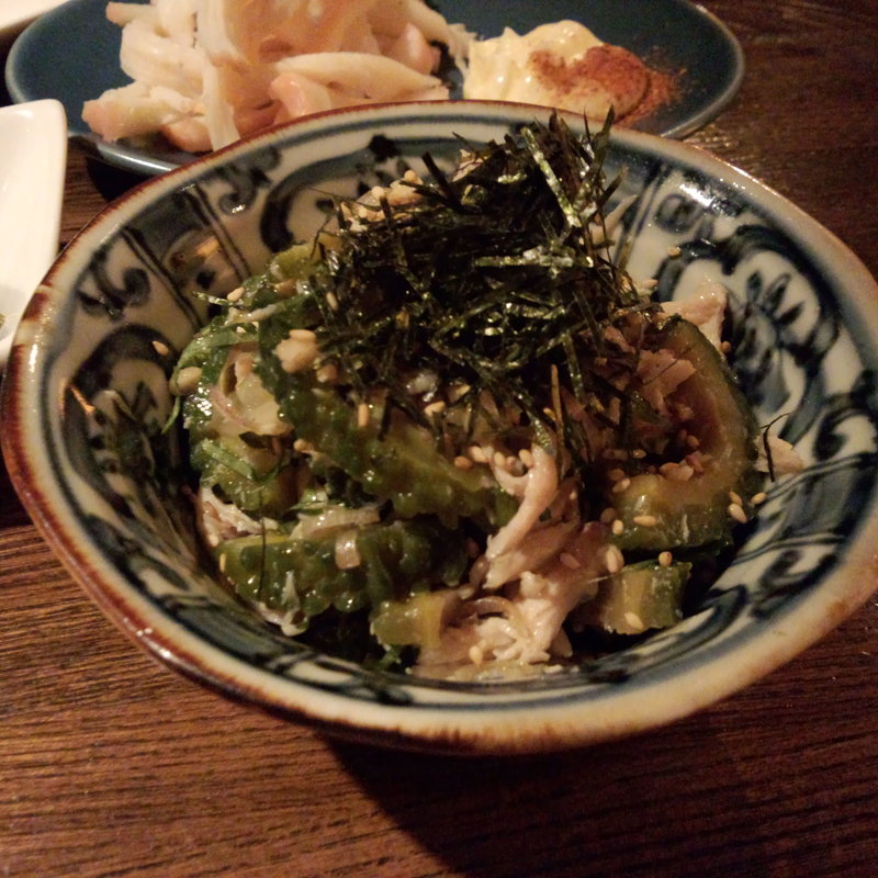 蒸し鶏とゴーヤの和え物(アジサイ)