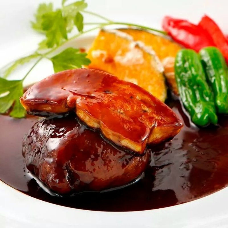 デミグラスソースハンバーグ(ミース食堂)