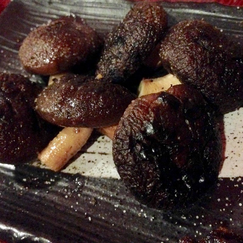 椎茸(炭焼と釜飯 さかぐち お初天神店)