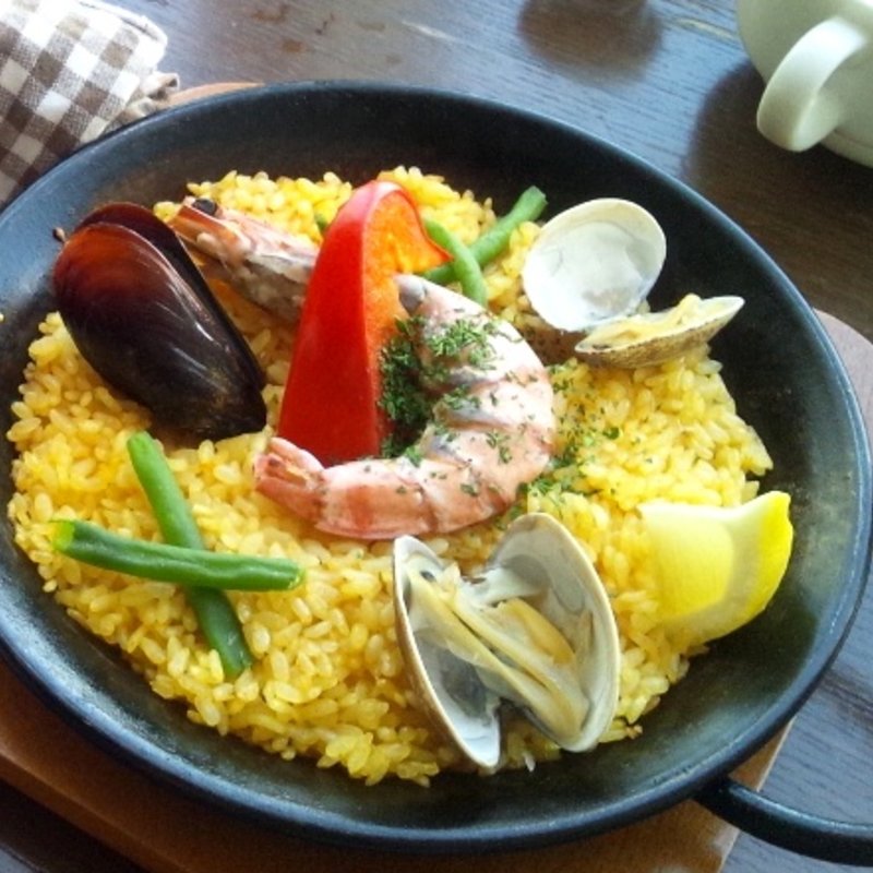 魚介のパエリア（ランチセット）(タパス ブランコ みなとみらい店 （Tapas Blanco）)