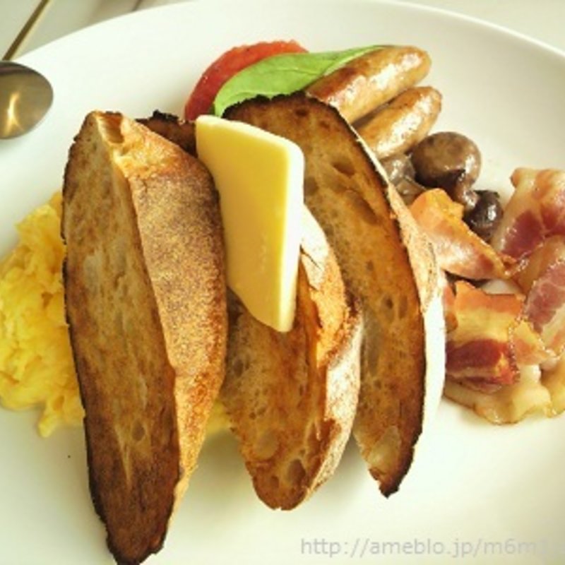 フルオージーブレックファスト(bills 表参道)