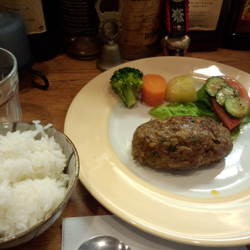 日替わりランチセット（中近東風ハンバーグ）(夢の木)