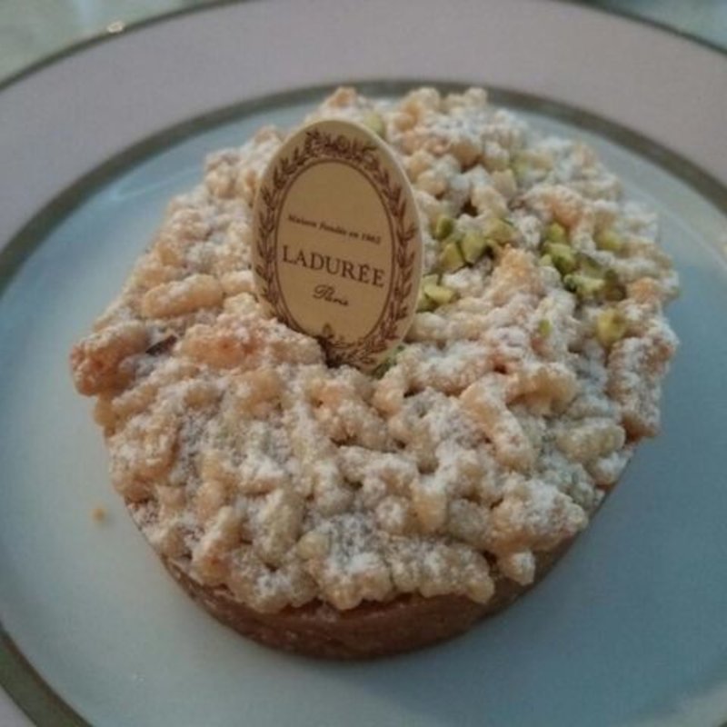 クルスティヨン　グリオット(Ladurée　銀座店)