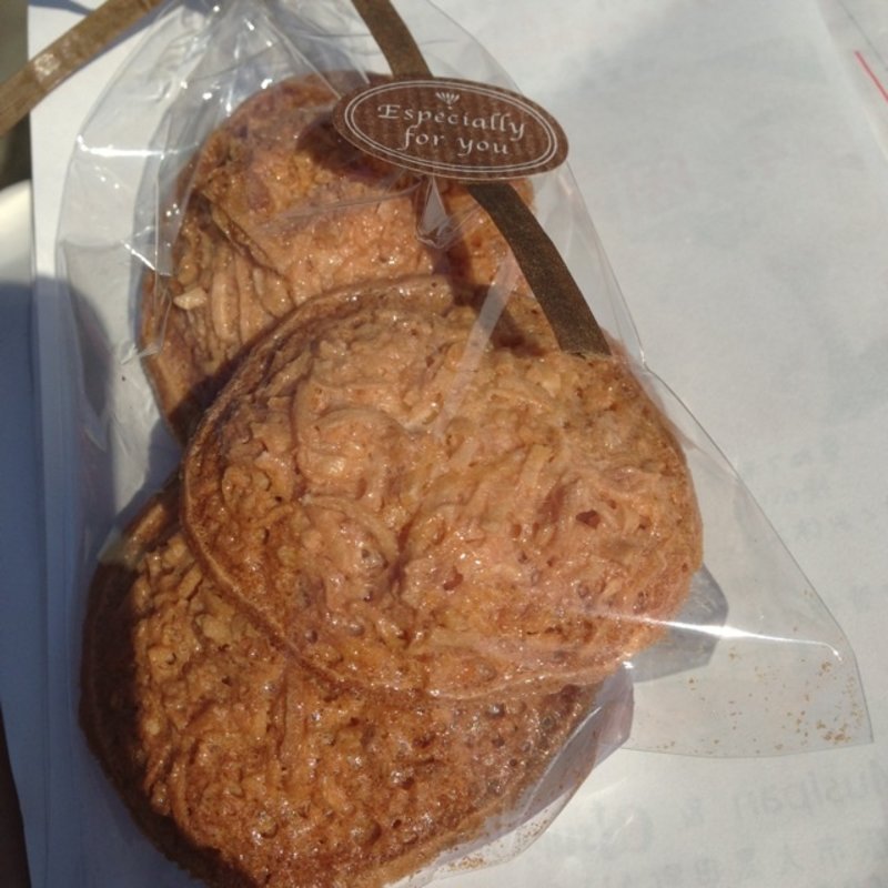 ココナッツマカロン(ミスタームシパン)