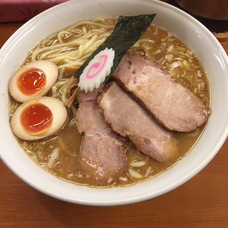 得 中華そば 大盛(麺恋処 いそじ （めんこいどころ いそじ）)