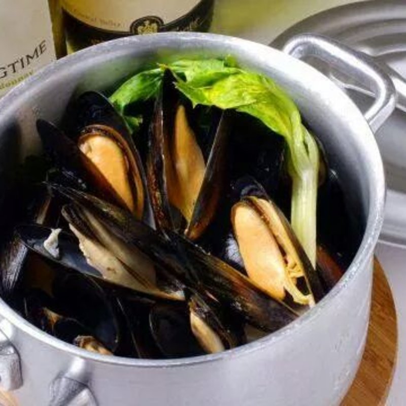 ムール貝の白ワイン(カツバル )