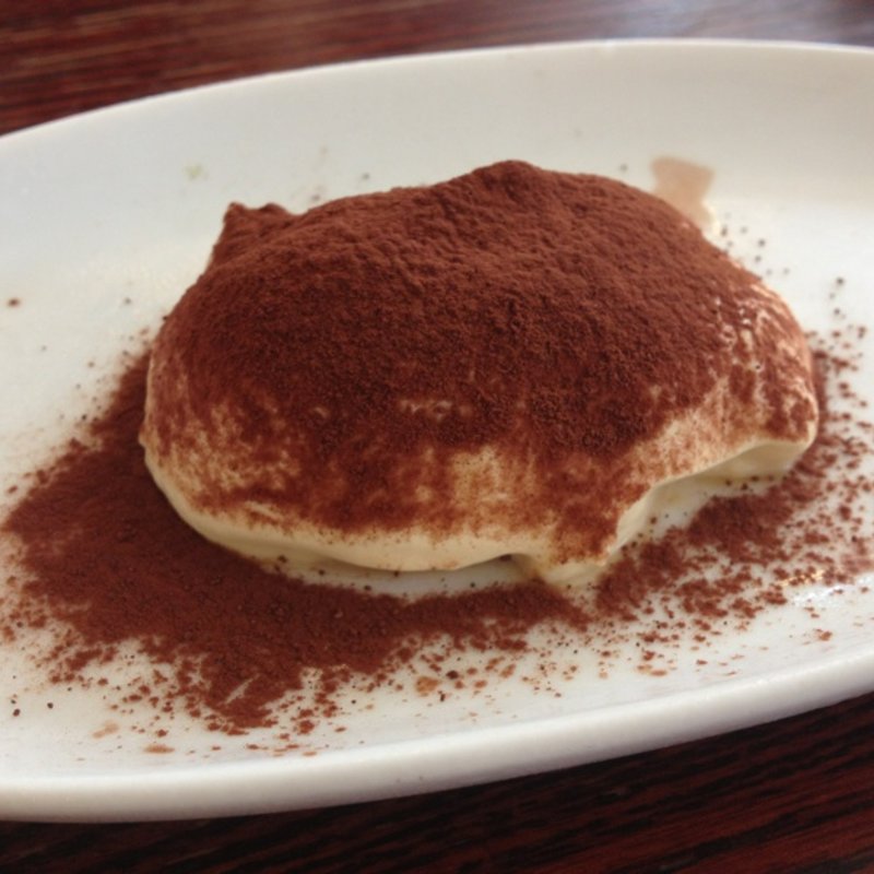 ティラミス(カフェ ラ・ボエム 新宿御苑 （La Boheme）)