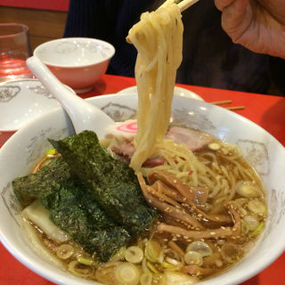雲呑麺(中華料理 白龍(ハクリュウ))