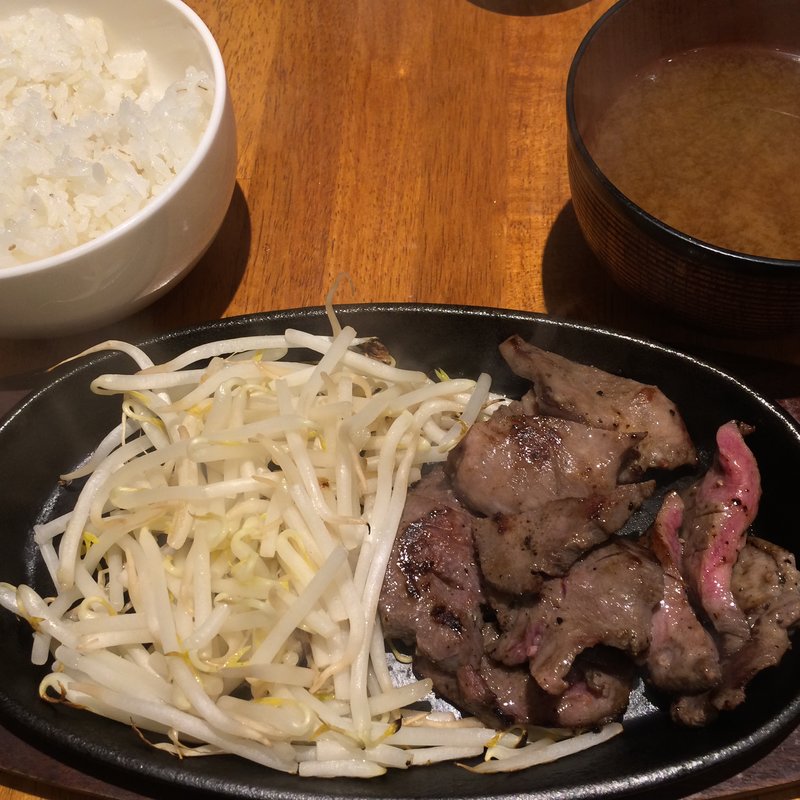 熟成薄切り白タンステーキSET　Sシングル（100g）(ぶりあん あべのアポロビル店)