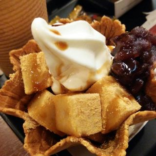 わらびもちサンデー(餅陣住吉)