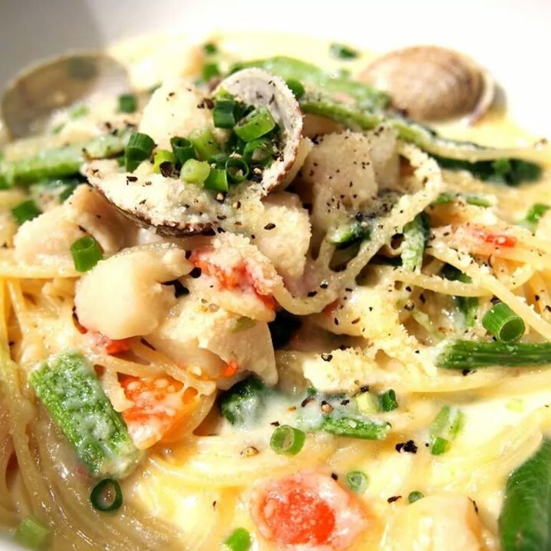 あさりと小柱クリームスープパスタ(vogues)