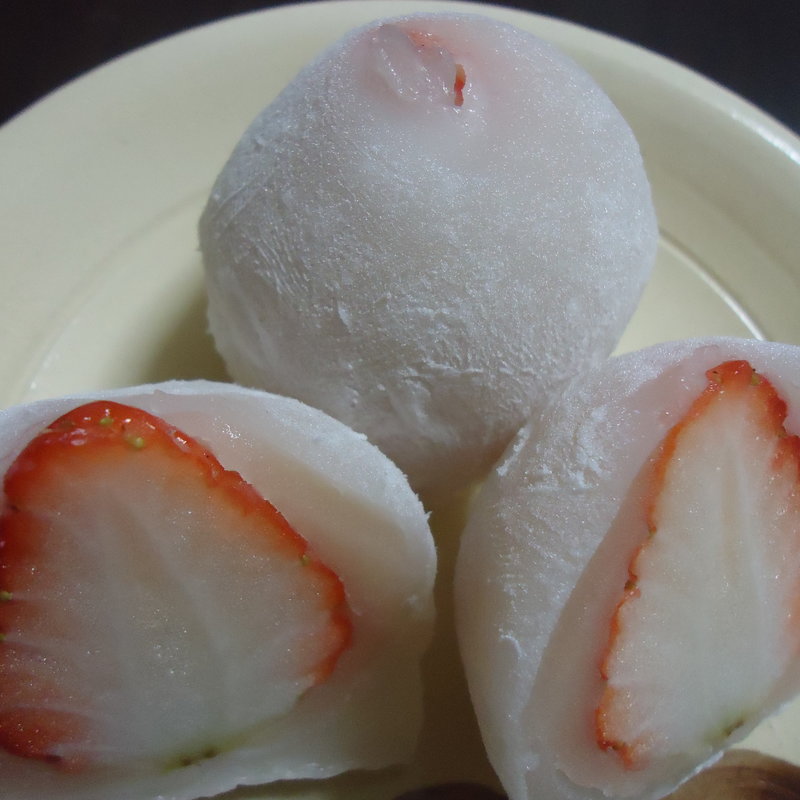 いちご大福(長五郎餅本舗 本店 （ちょうごろうもちほんぽ）)